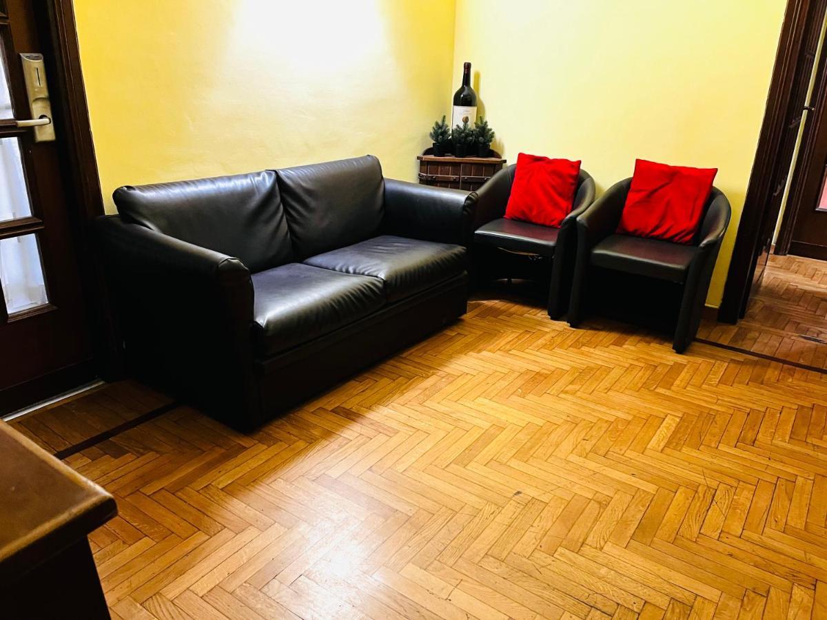 Holiday Rome Guesthouse Buitenkant foto