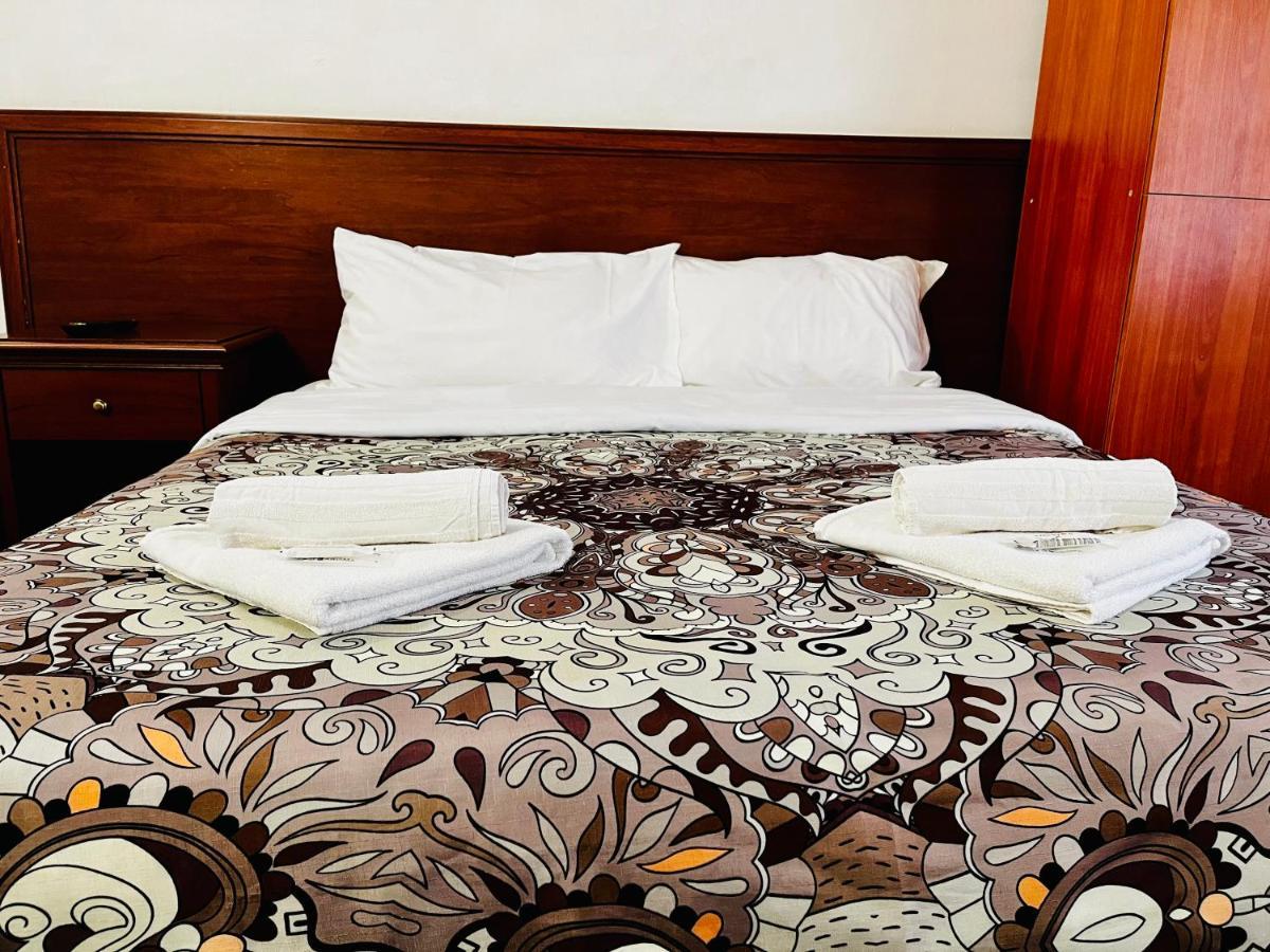 Holiday Rome Guesthouse Buitenkant foto