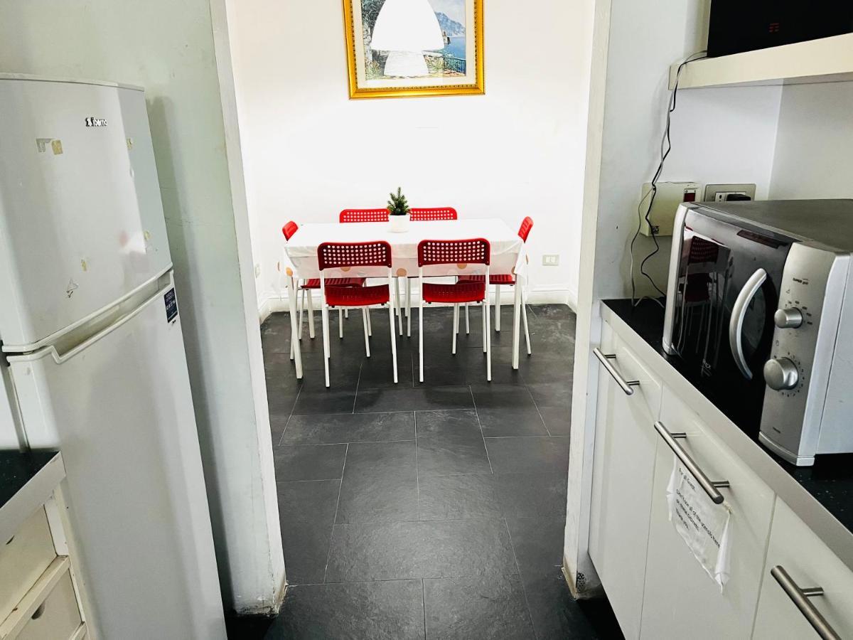 Holiday Rome Guesthouse Buitenkant foto