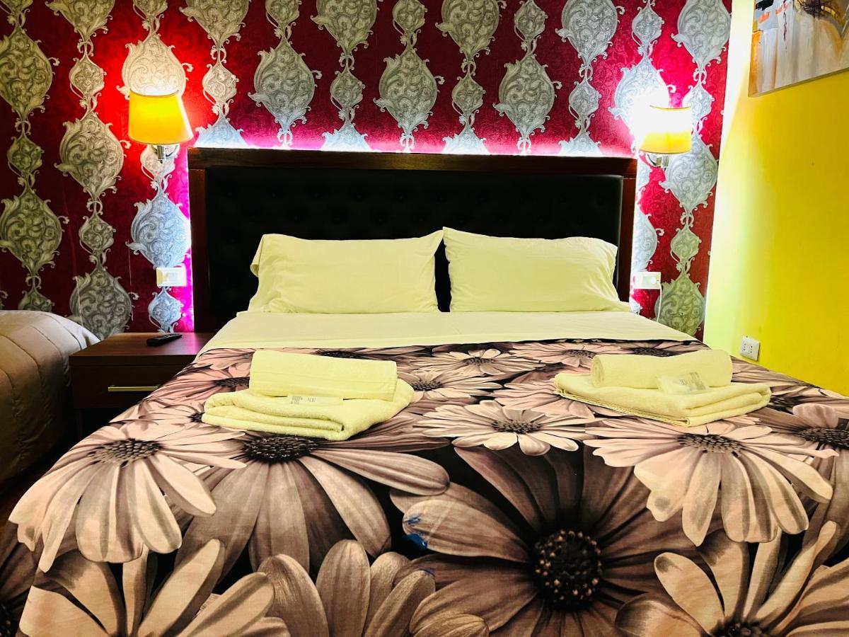 Holiday Rome Guesthouse Buitenkant foto