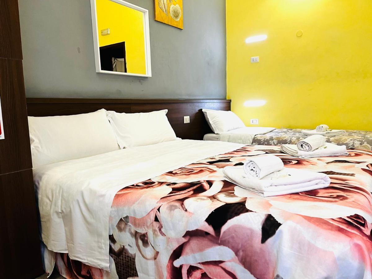 Holiday Rome Guesthouse Buitenkant foto