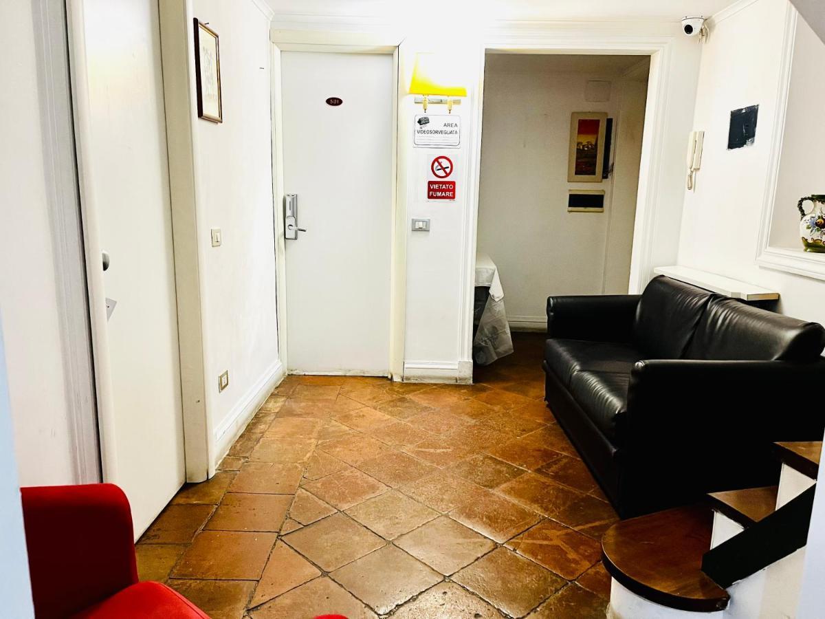 Holiday Rome Guesthouse Buitenkant foto