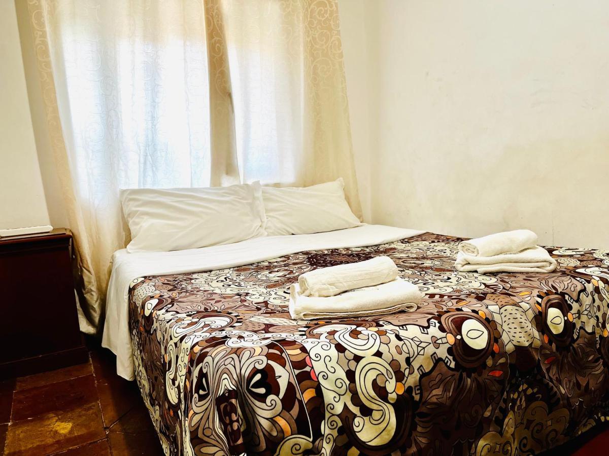 Holiday Rome Guesthouse Buitenkant foto