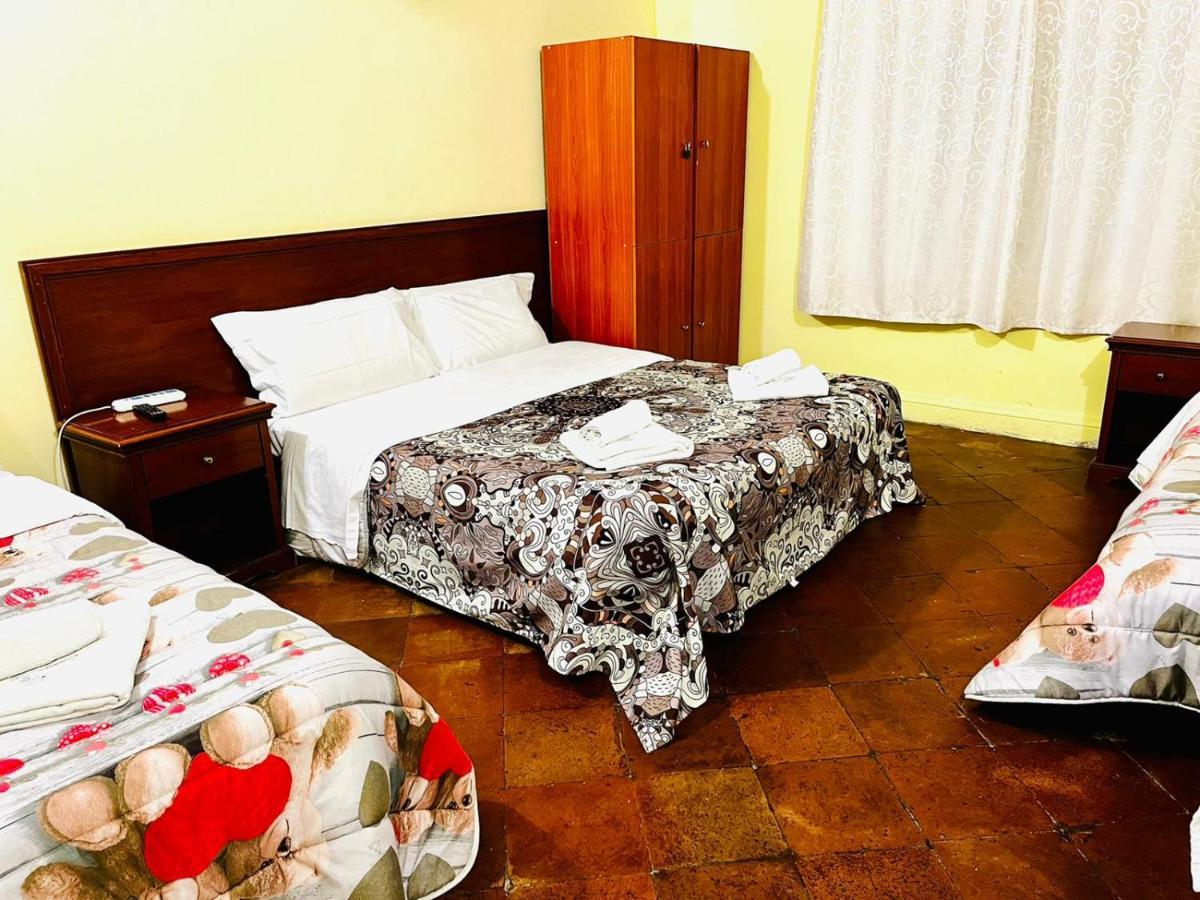Holiday Rome Guesthouse Buitenkant foto