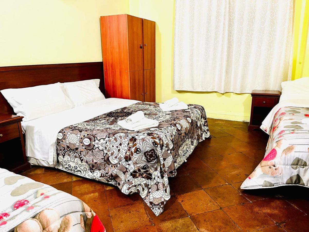 Holiday Rome Guesthouse Buitenkant foto